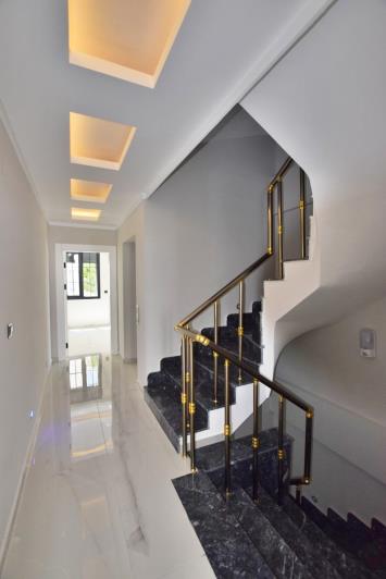 Image No.25-4 Bed Villa / Detached for sale