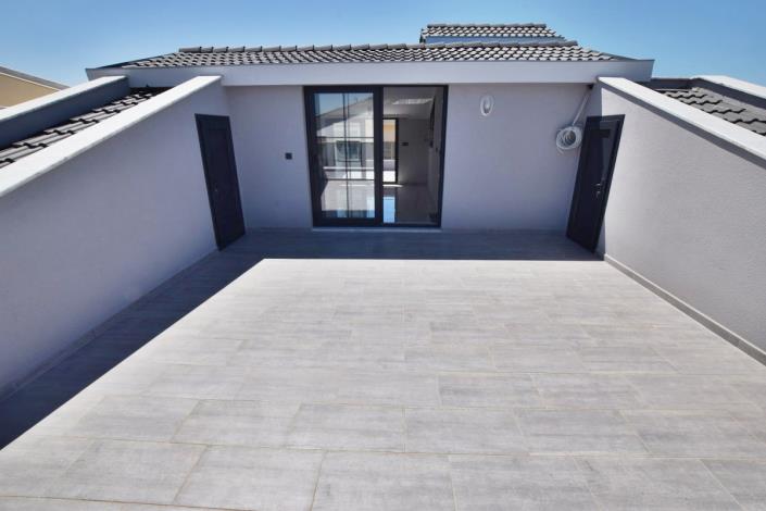 Image No.45-4 Bed Villa / Detached for sale