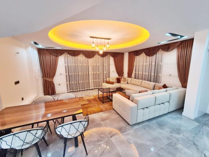 Image No.21-3 Bed Villa / Detached for sale