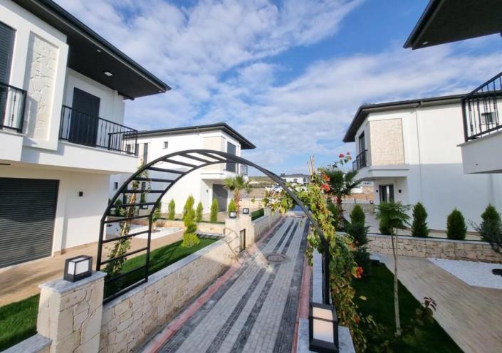 Image No.5-3 Bed Villa / Detached for sale