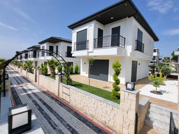 Image No.6-3 Bed Villa / Detached for sale