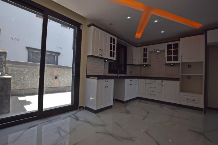 Image No.12-4 Bed Villa for sale