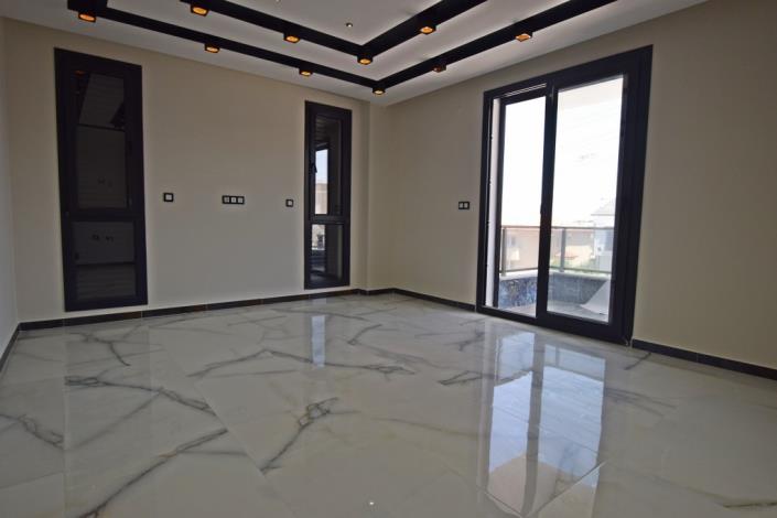 Image No.17-4 Bed Villa for sale