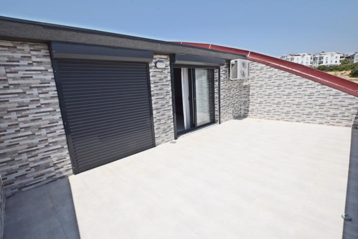Image No.28-3 Bed Duplex for sale
