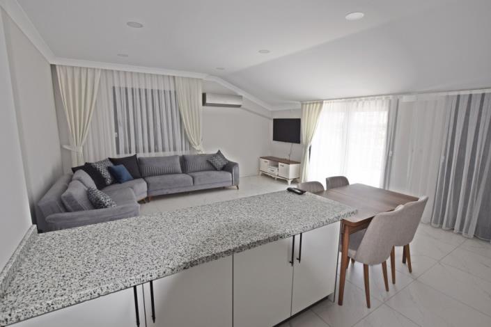 Image No.22-3 Bed Duplex for sale