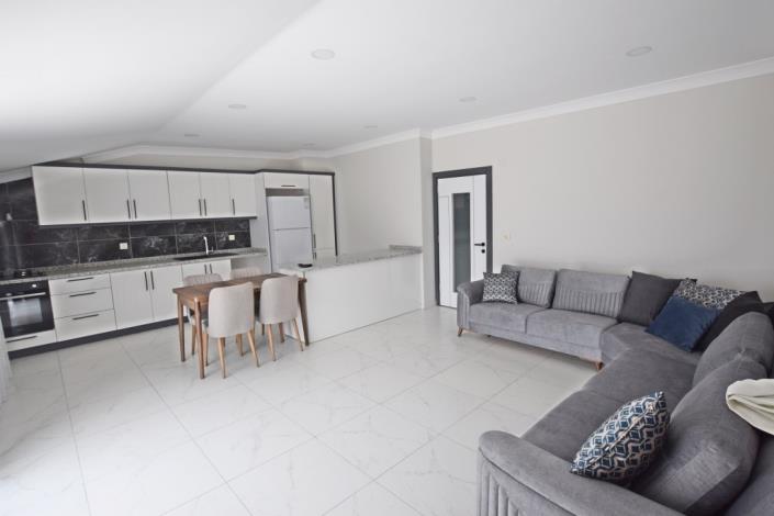 Image No.21-3 Bed Duplex for sale