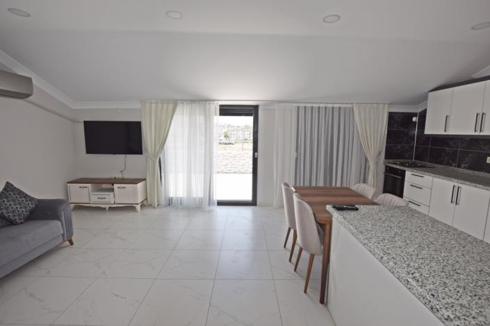Image No.25-3 Bed Duplex for sale