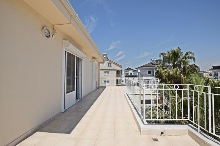 Image No.48-3 Bed Villa for sale