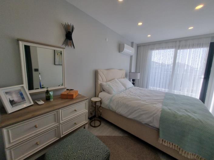 Image No.14-3 Bed Duplex for sale