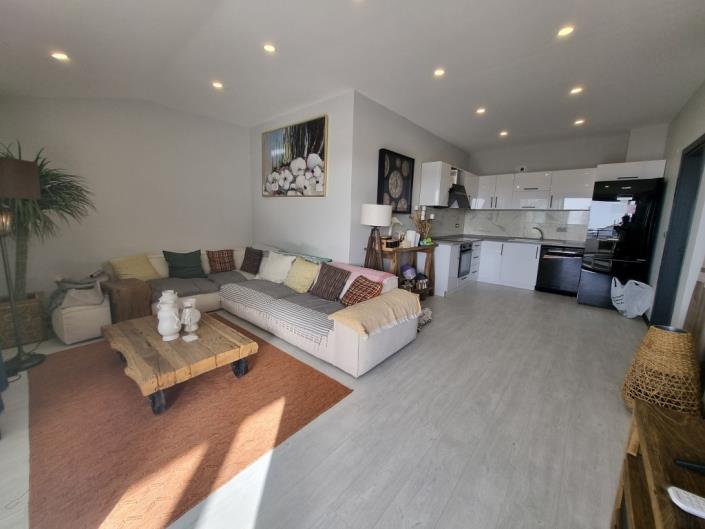 Image No.22-3 Bed Duplex for sale