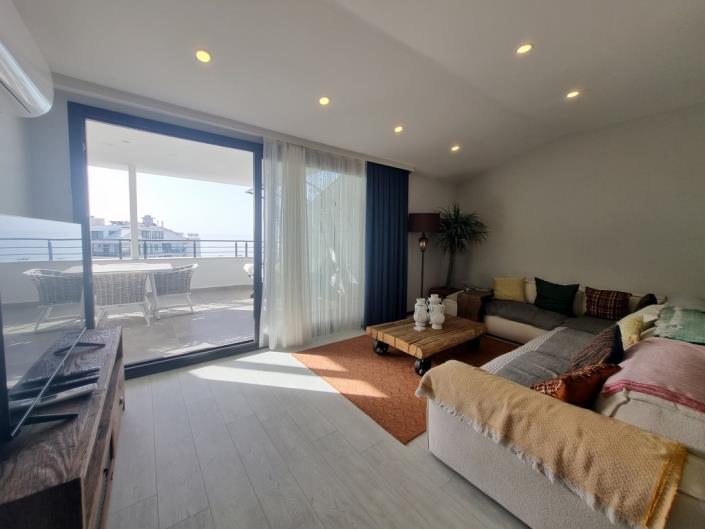 Image No.27-3 Bed Duplex for sale