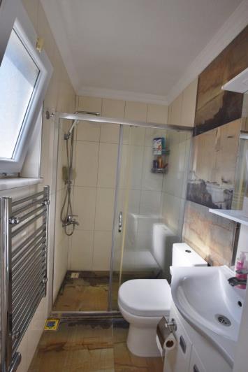 Image No.15-2 Bed Apartment for sale