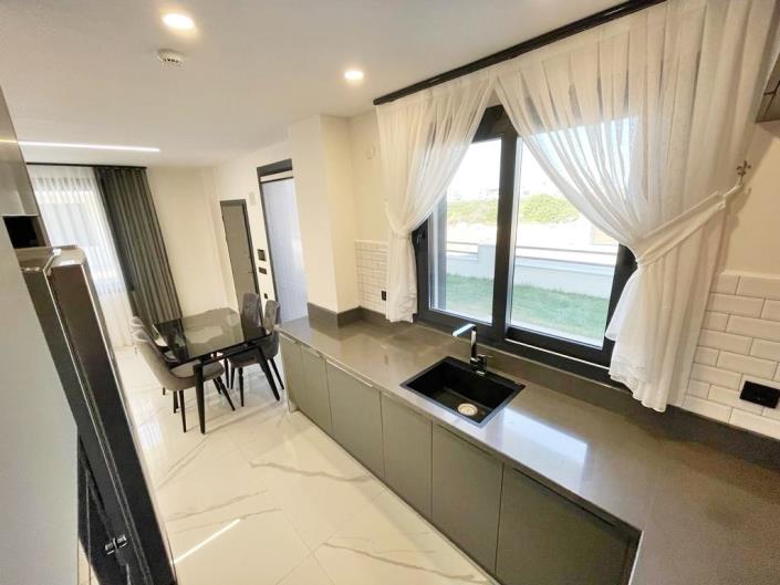 Image No.9-3 Bed Villa for sale