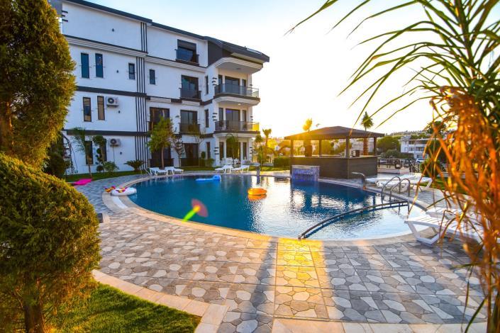 Image No.4-3 Bed Duplex for sale