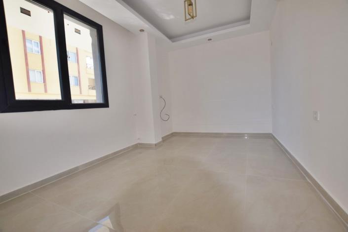Image No.10-Appartement de 1 chambre à vendre à Altinkum