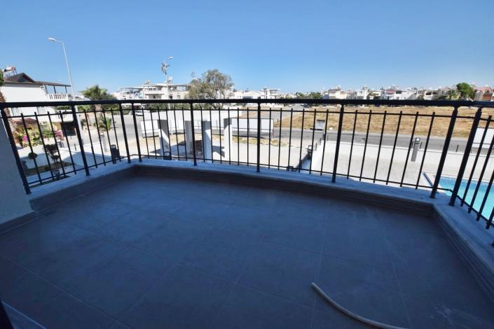 Image No.14-Duplex de 3 chambres à vendre à Altinkum