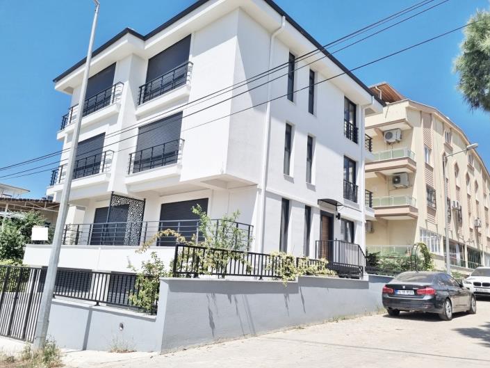 Image No.5-Villa de 4 chambres à vendre à Altinkum