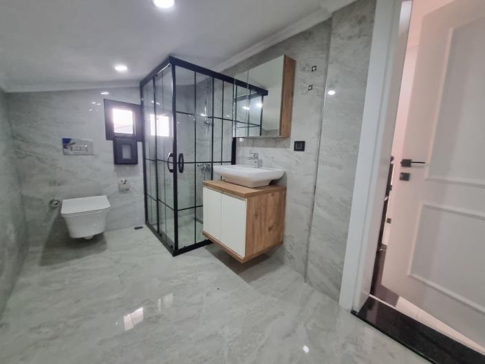 Image No.18-4 Bed Villa / Detached for sale