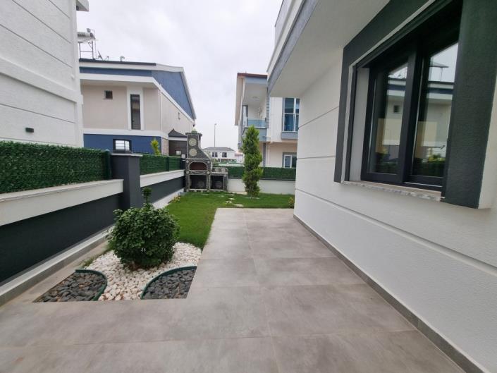 Image No.7-4 Bed Villa / Detached for sale