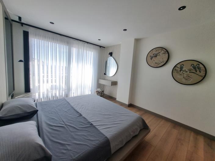 Image No.26-4 Bed Villa / Detached for sale