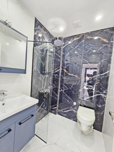 Image No.21-5 Bed Semi-Detached for sale