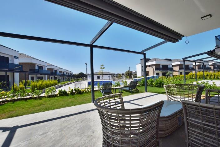 Image No.39-4 Bed Villa / Detached for sale