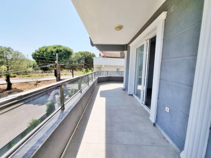 Image No.18-4 Bed Villa / Detached for sale