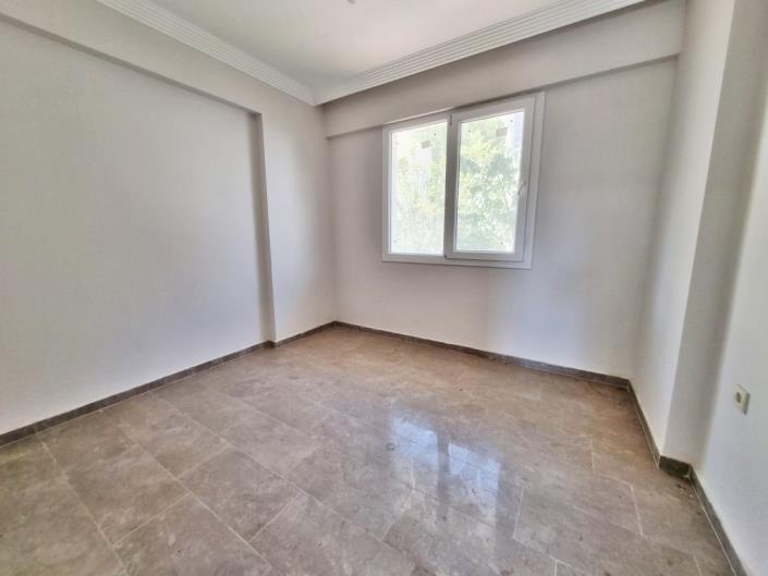 Image No.15-4 Bed Villa / Detached for sale