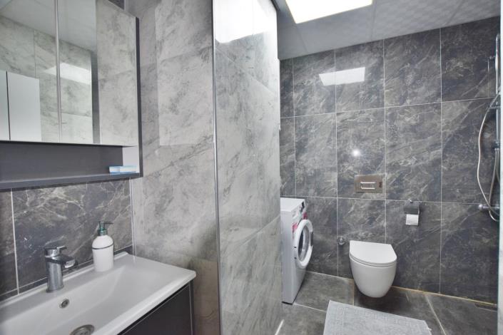 Image No.15-2 Bed Apartment for sale