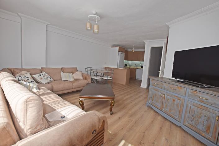 Image No.20-2 Bed Apartment for sale