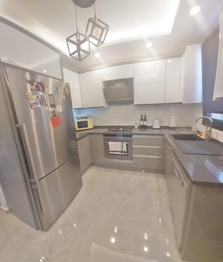 Image No.12-3 Bed Semi-Detached for sale