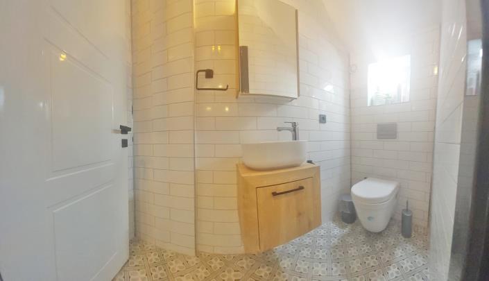 Image No.17-3 Bed Semi-Detached for sale