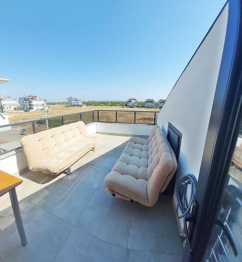 Image No.22-3 Bed Semi-Detached for sale