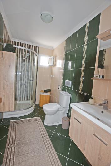 Image No.32-6 Bed Villa / Detached for sale