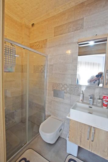 Image No.21-6 Bed Villa / Detached for sale