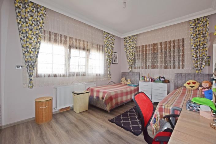 Image No.30-6 Bed Villa / Detached for sale