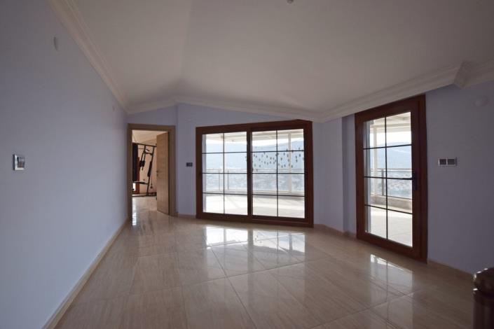 Image No.36-6 Bed Villa / Detached for sale