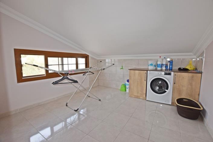 Image No.40-6 Bed Villa / Detached for sale