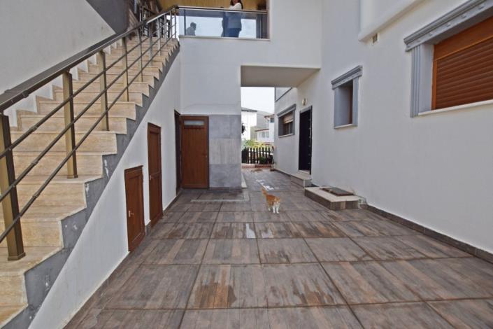 Image No.11-6 Bed Villa / Detached for sale