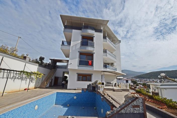 Image No.9-6 Bed Villa / Detached for sale