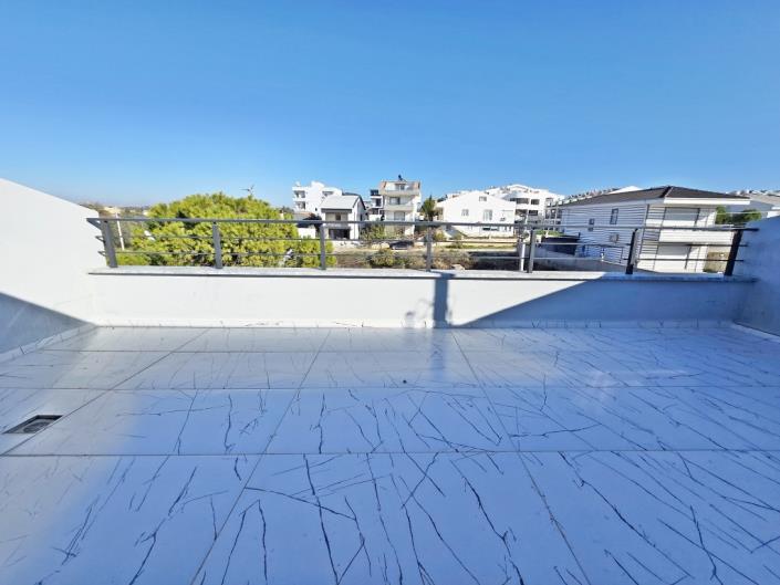 Image No.22-3 Bed Semi-Detached for sale