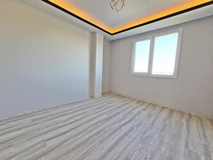 Image No.13-3 Bed Semi-Detached for sale