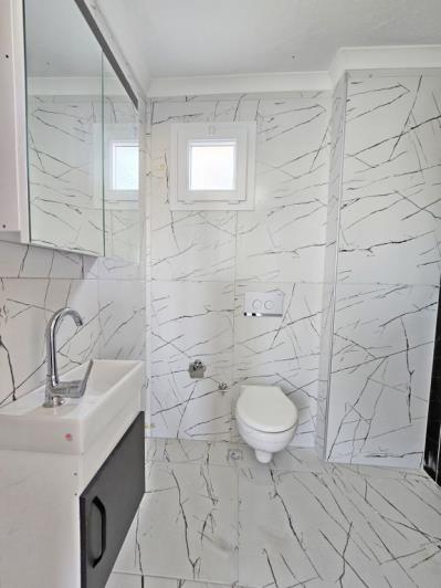 Image No.15-3 Bed Semi-Detached for sale