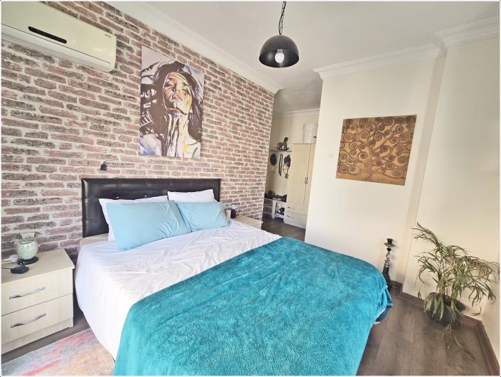 Image No.7-3 Bed Apartment for sale