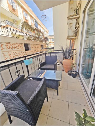 Image No.10-3 Bed Apartment for sale