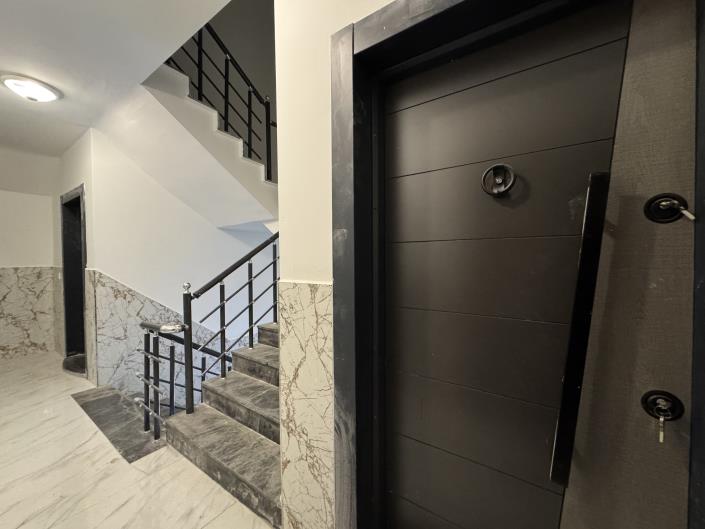 Image No.5-Appartement de 1 chambre à vendre à Altinkum