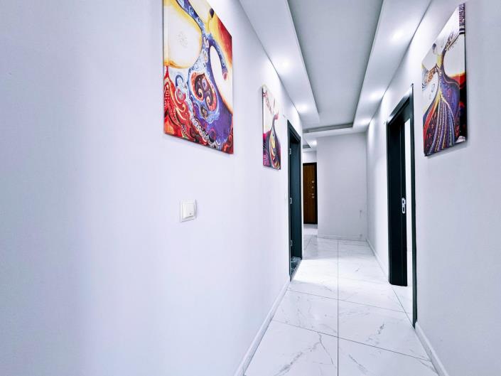 Image No.8-2 Bed Apartment for sale