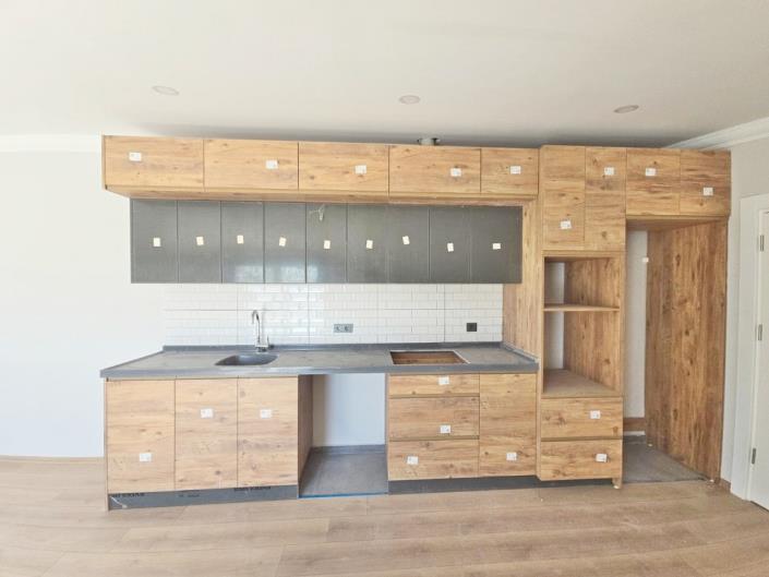 Image No.6-3 Bed Duplex for sale