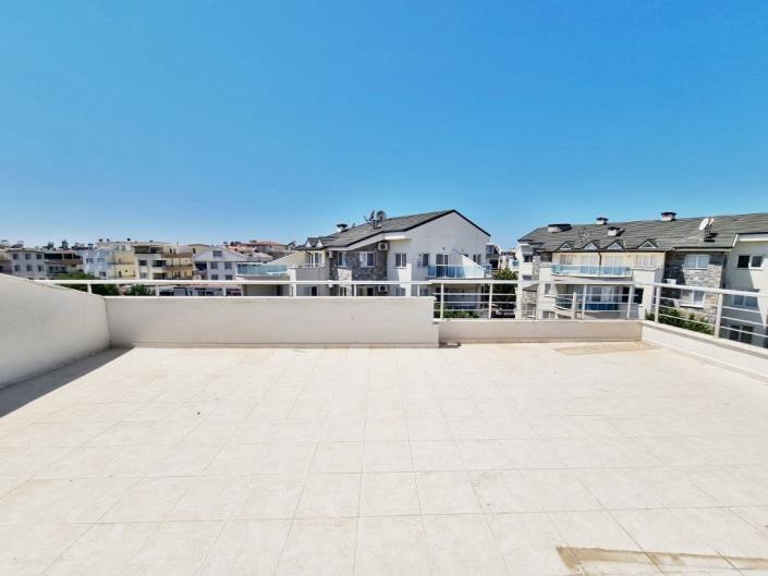 Image No.32-4 Bed Duplex for sale