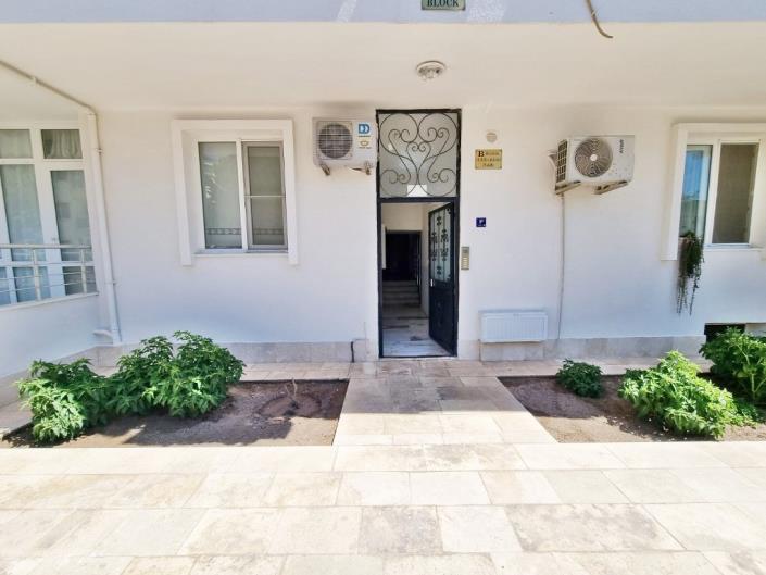 Image No.10-4 Bed Duplex for sale